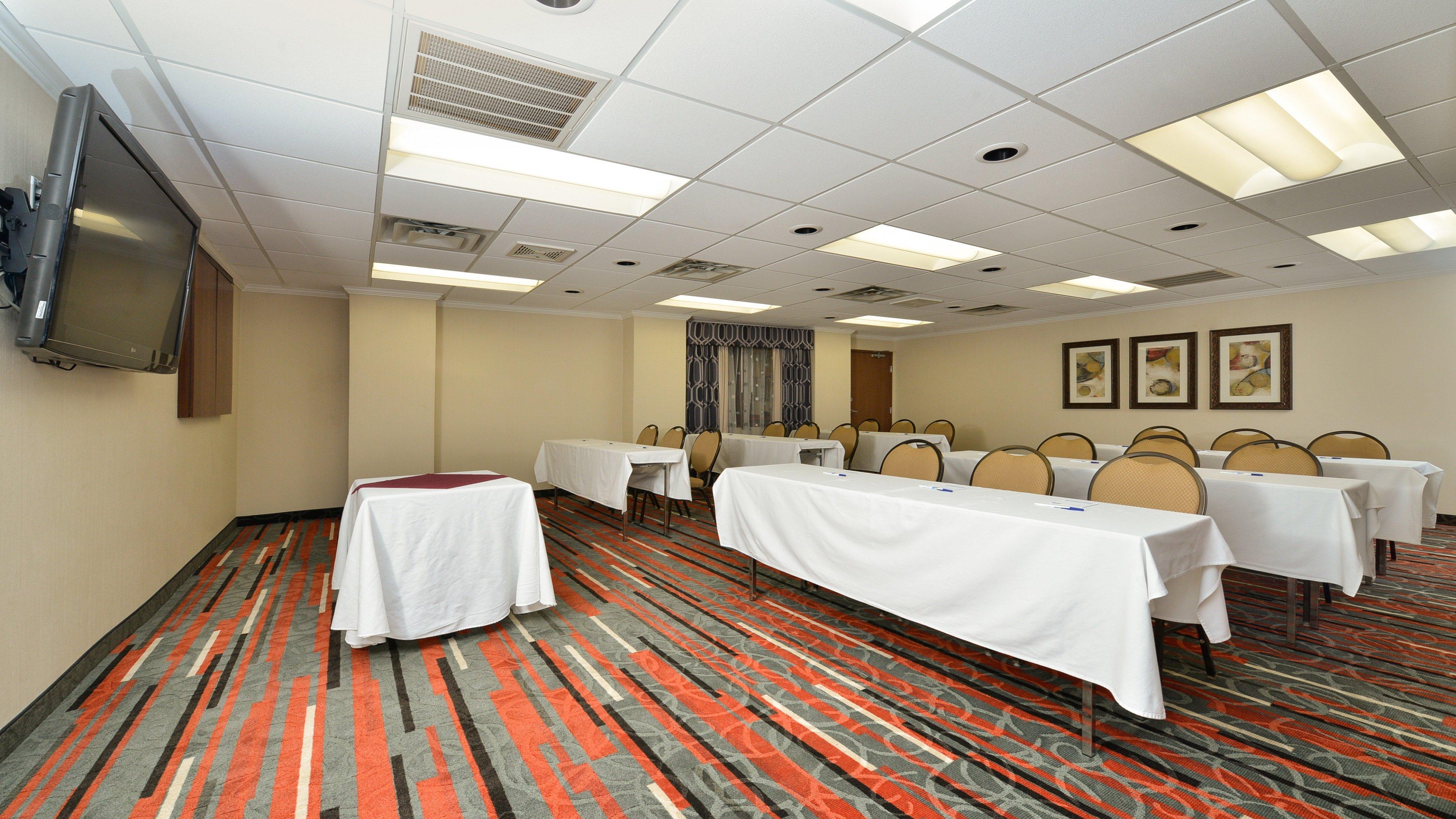 Holiday Inn Express Boston-Milford By Ihg Ngoại thất bức ảnh