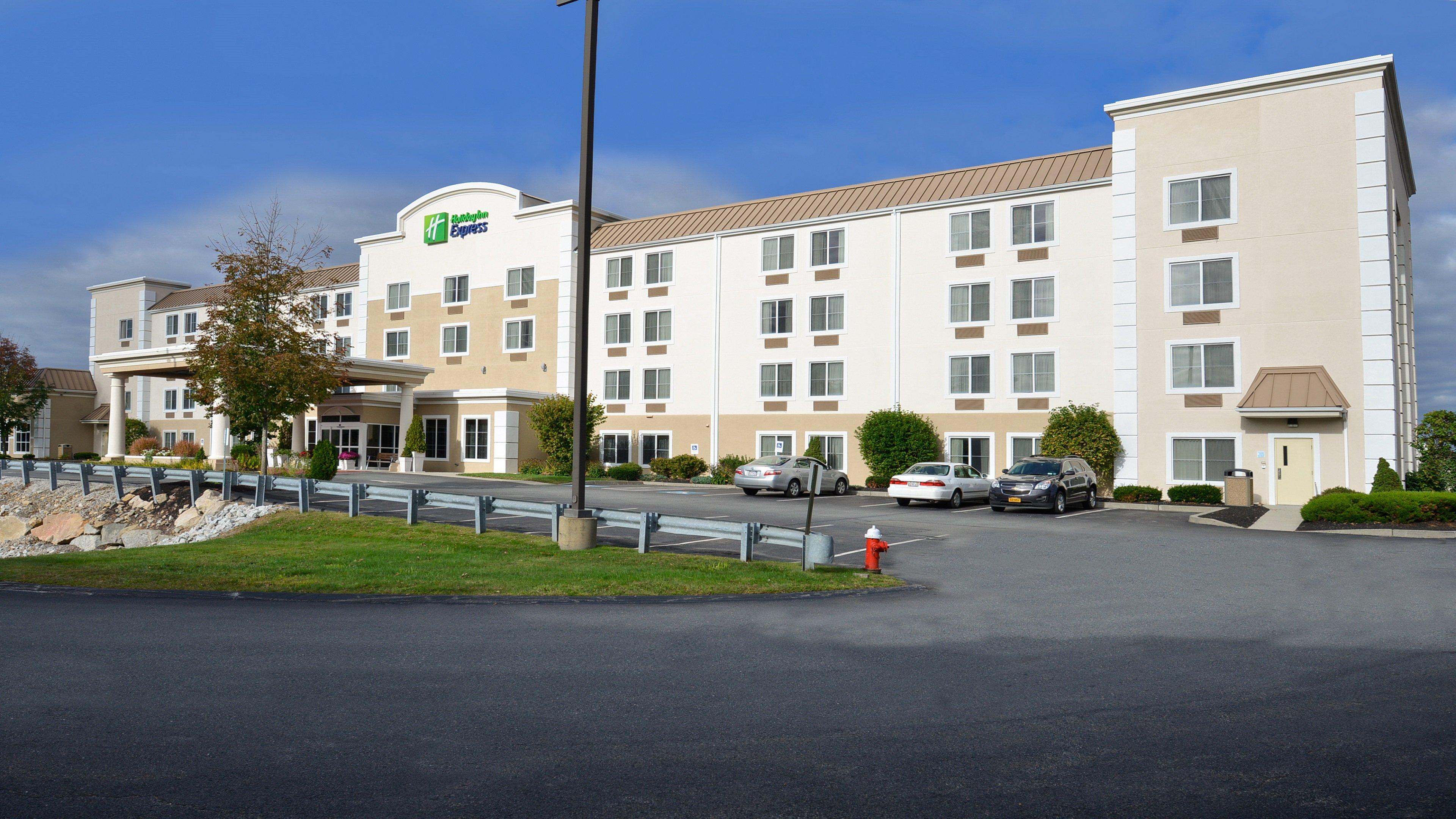 Holiday Inn Express Boston-Milford By Ihg Ngoại thất bức ảnh