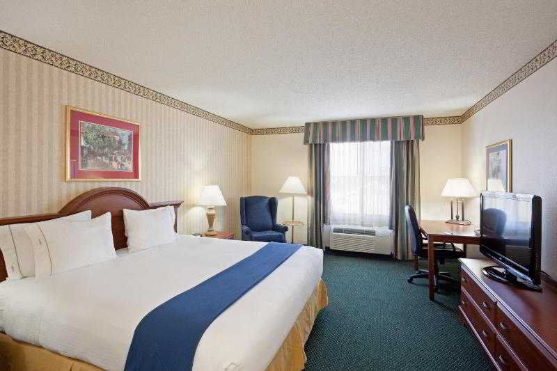 Holiday Inn Express Boston-Milford By Ihg Phòng bức ảnh